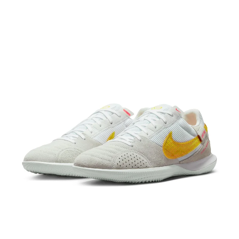 Nike Streetgato IC [White/University Gold]